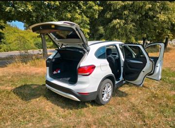 صورة 10 لـ 2020 BMW IX1