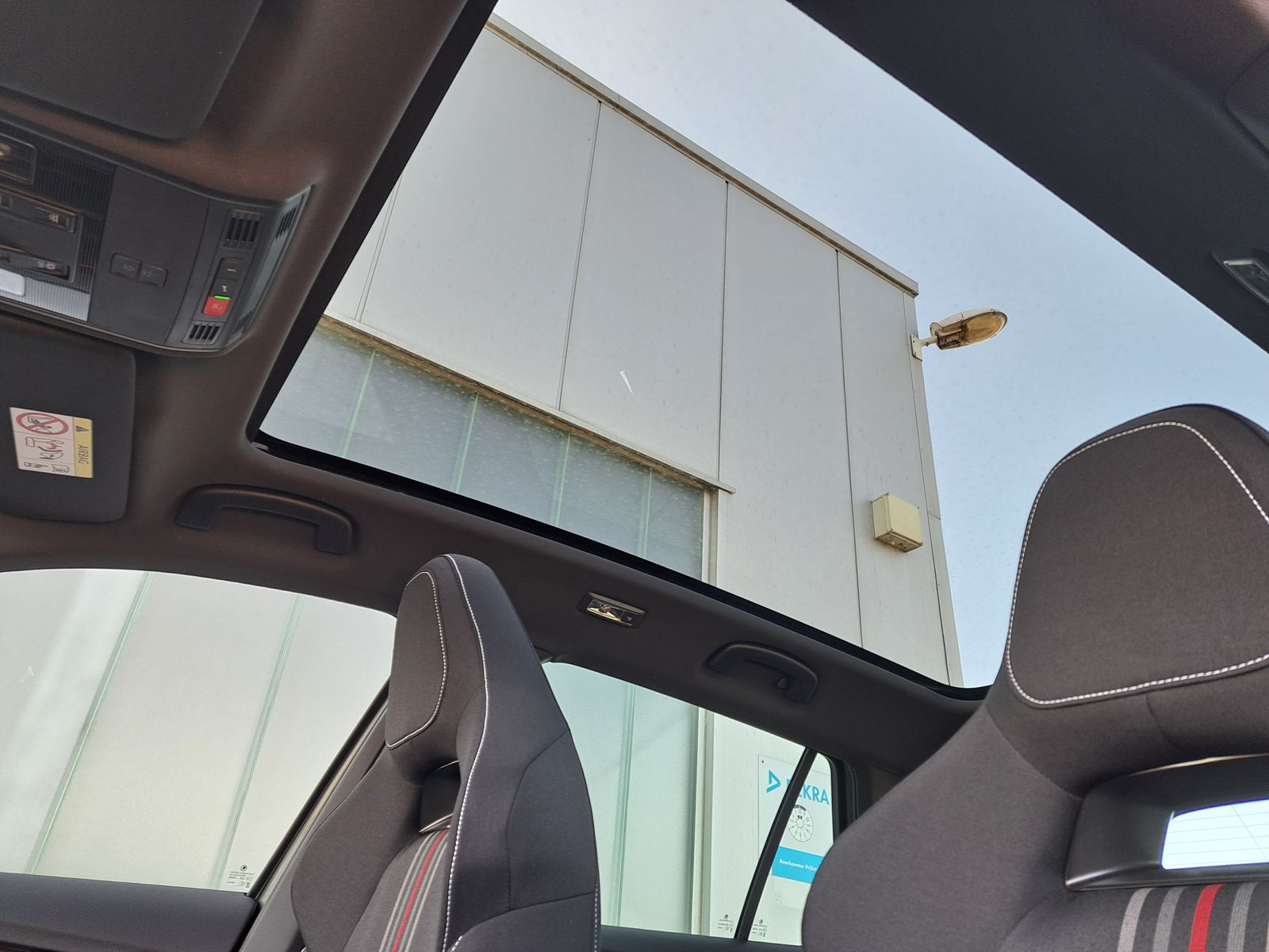 Fahrzeugabbildung SKODA Kamiq 1.5 TSI MONTE CARLO DSG MATRIX-LED MY'2026