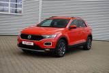Volkswagen T-Roc 1.5 TSI Sport SHZ LED ACC AHK PDC Navi - VW T-Roc in Magdeburg