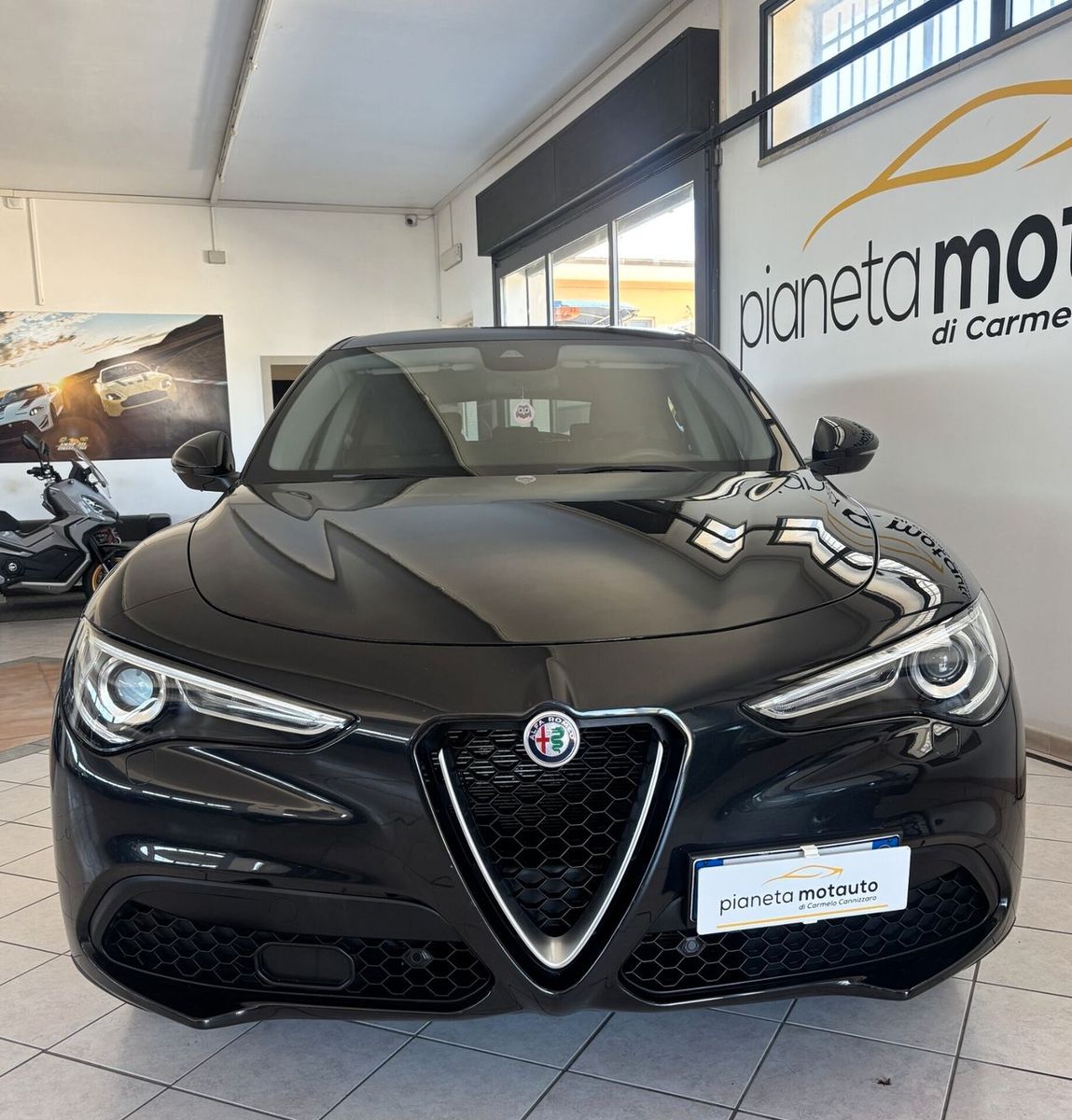 Alfa Romeo Stelvio 2.2 Turbodiesel 190 CV AT8 RW imagem 2