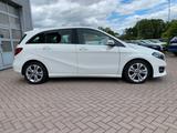 Mercedes-Benz B200 Urban Style LEDER+AHK+LED+Sitzhz - Mercedes-Benz B 200: Van