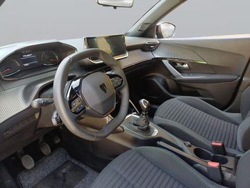 Peugeot 2008 - 11