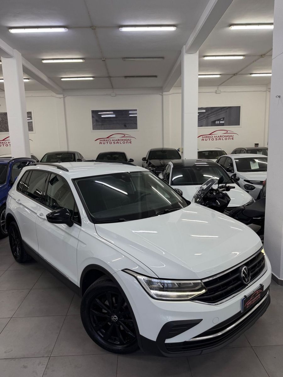 Volkswagen VW Tiguan 2.0 TDI 150 CV SCR DSG FINANZIABILE imagem 2