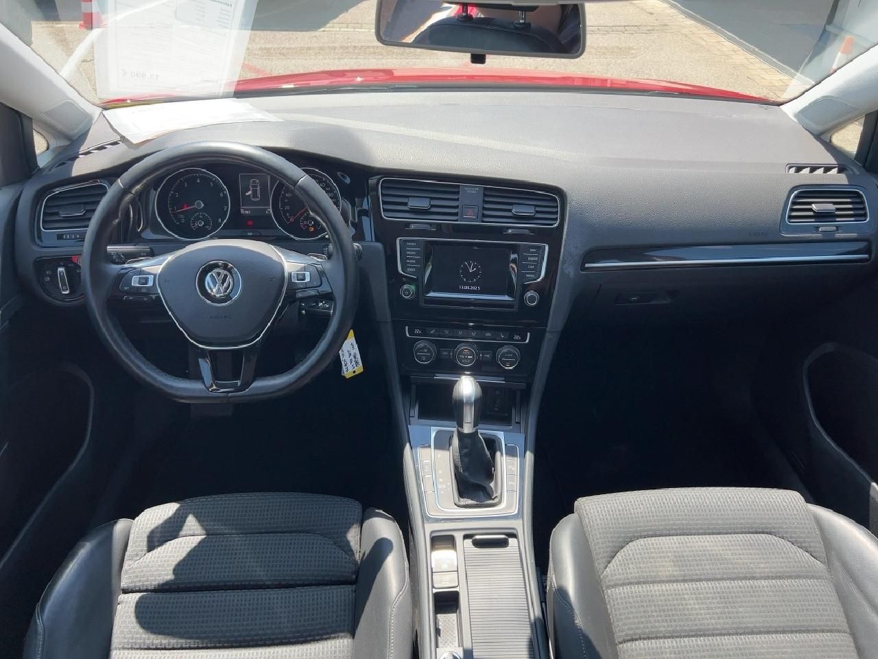 Fahrzeugabbildung Volkswagen Golf VII Lim. Highline BMT