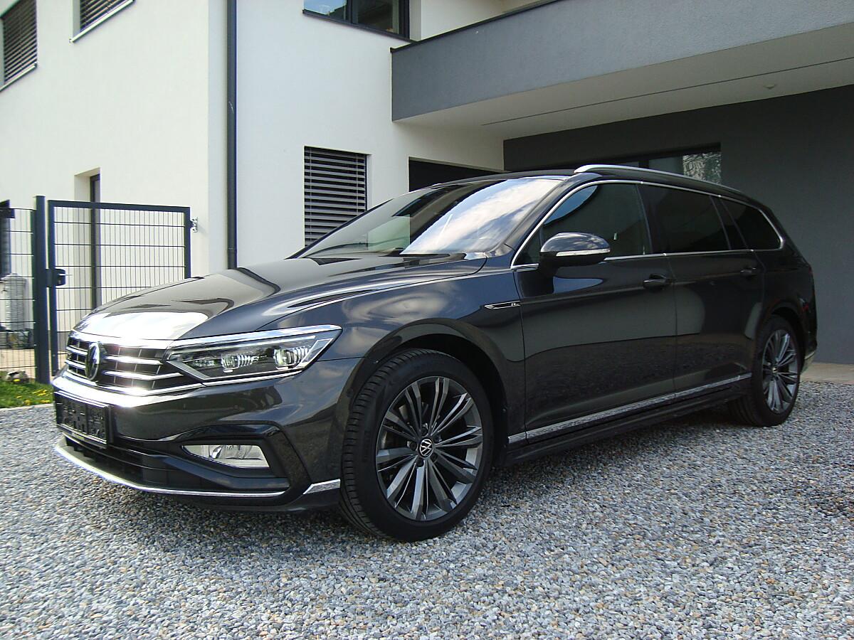 Volkswagen Passat 2.0 TDI DSG R-Line IQ-Matrix Alcantara !!