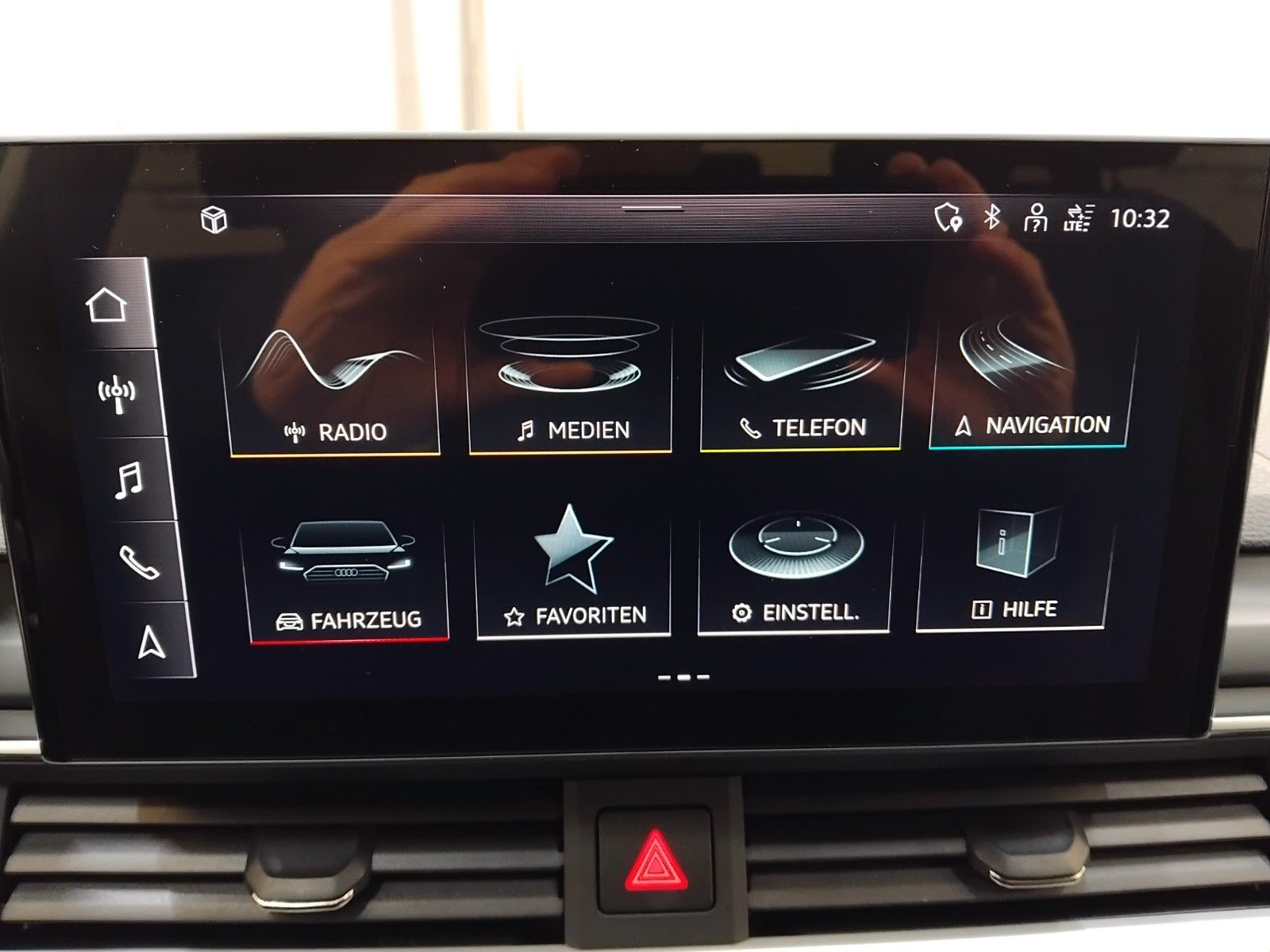 Audi A4 (05/2023, Diesel)