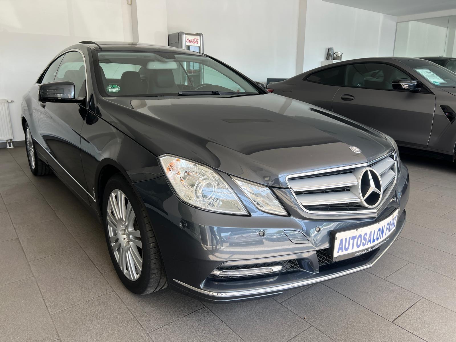 Mercedes-Benz E 200 CGI COUPE AUT Klima Navi Pano Teilleder