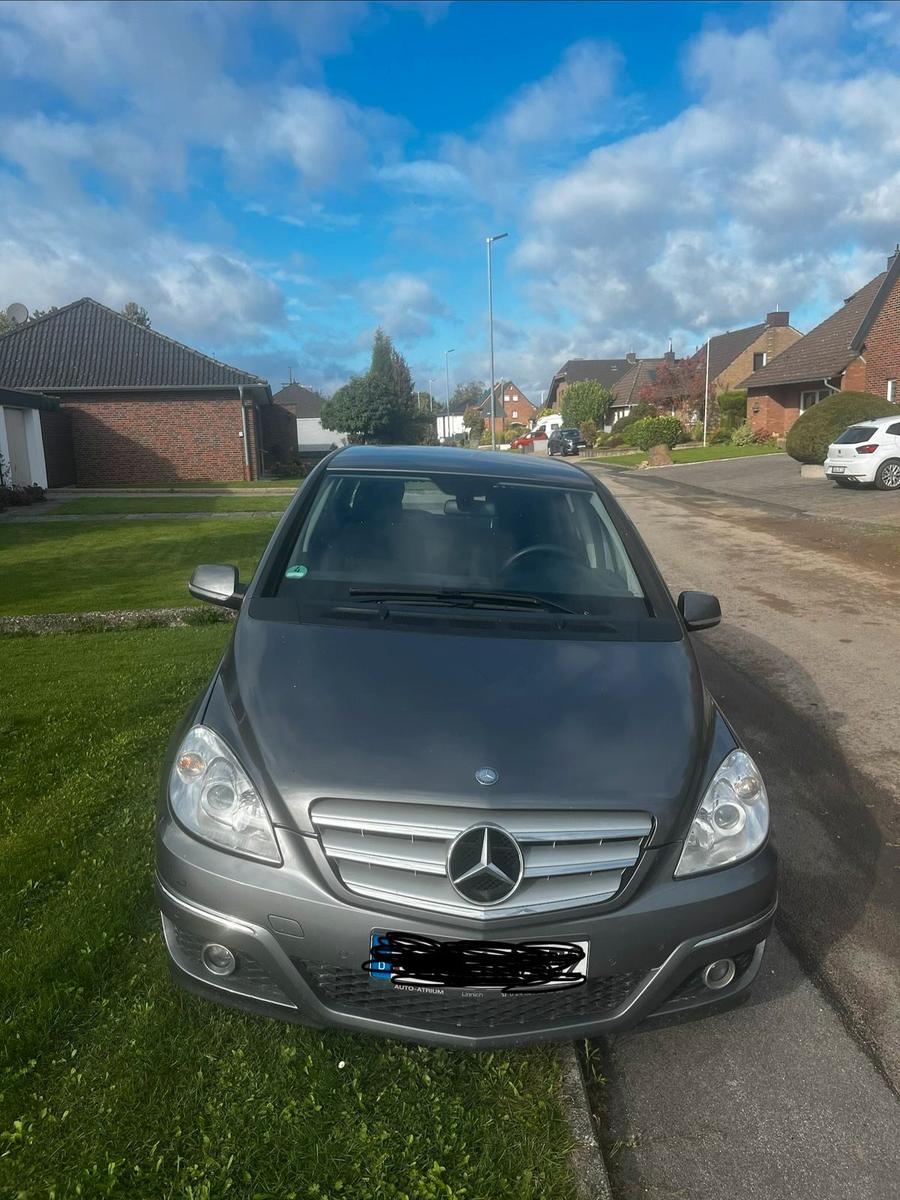 Mercedes-Benz B 170