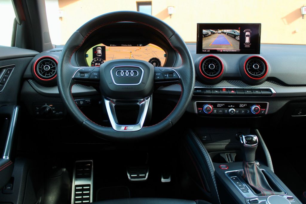 Image of Audi SQ2