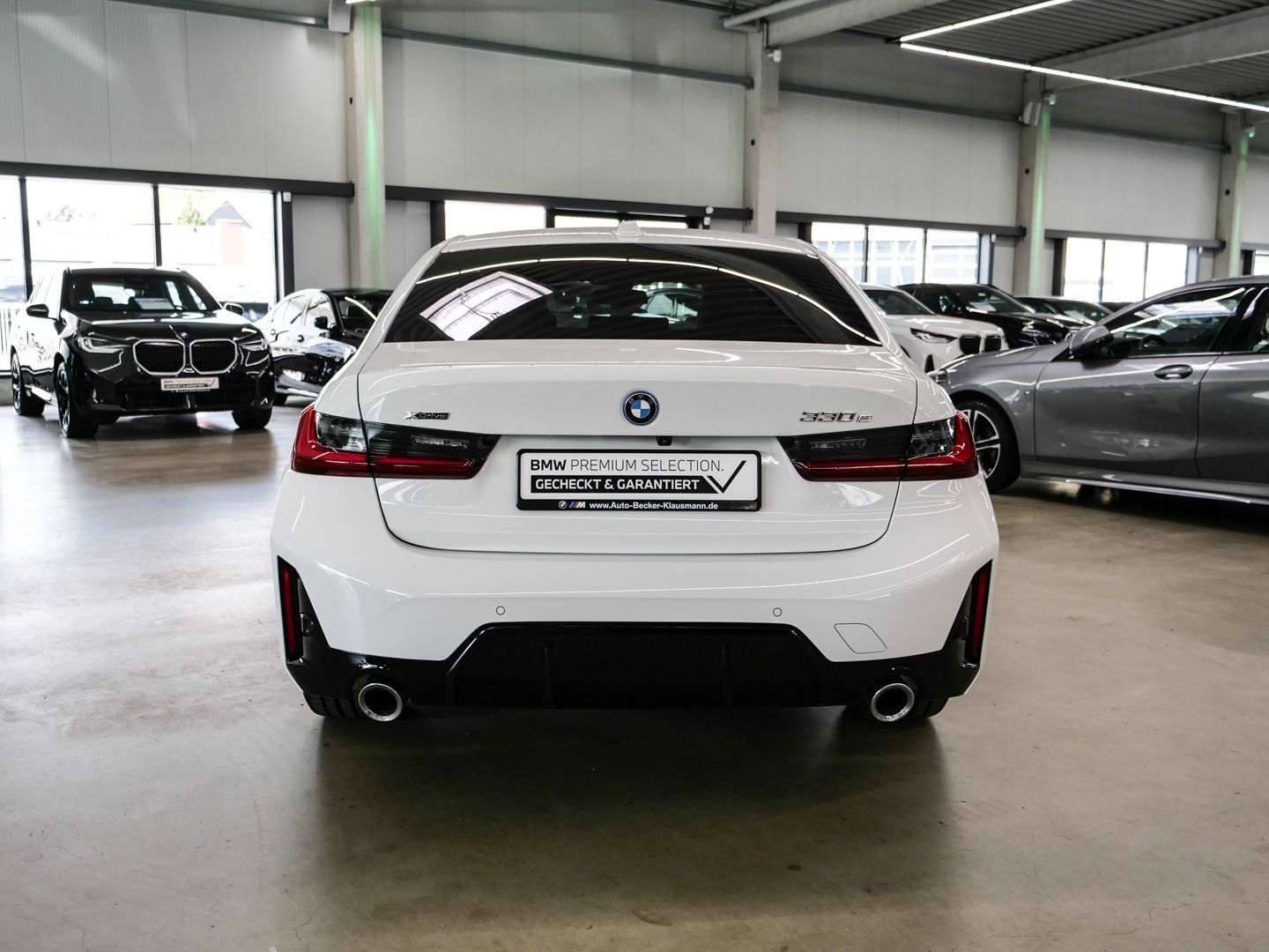 BMW 330 e xDrive LEDER M SPORT 19''LC PROF GLASDACH foto 5