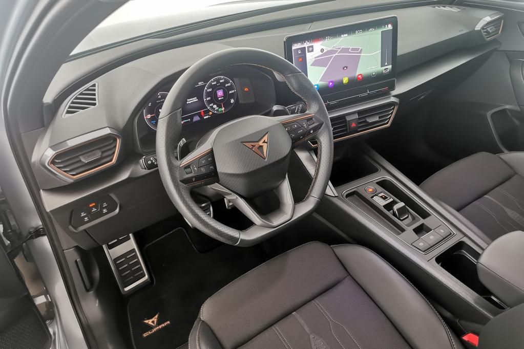 Cupra Leon SP 1.4 TSI e-Hybrid 150kW Tempo*PDC*RFK*Nav
