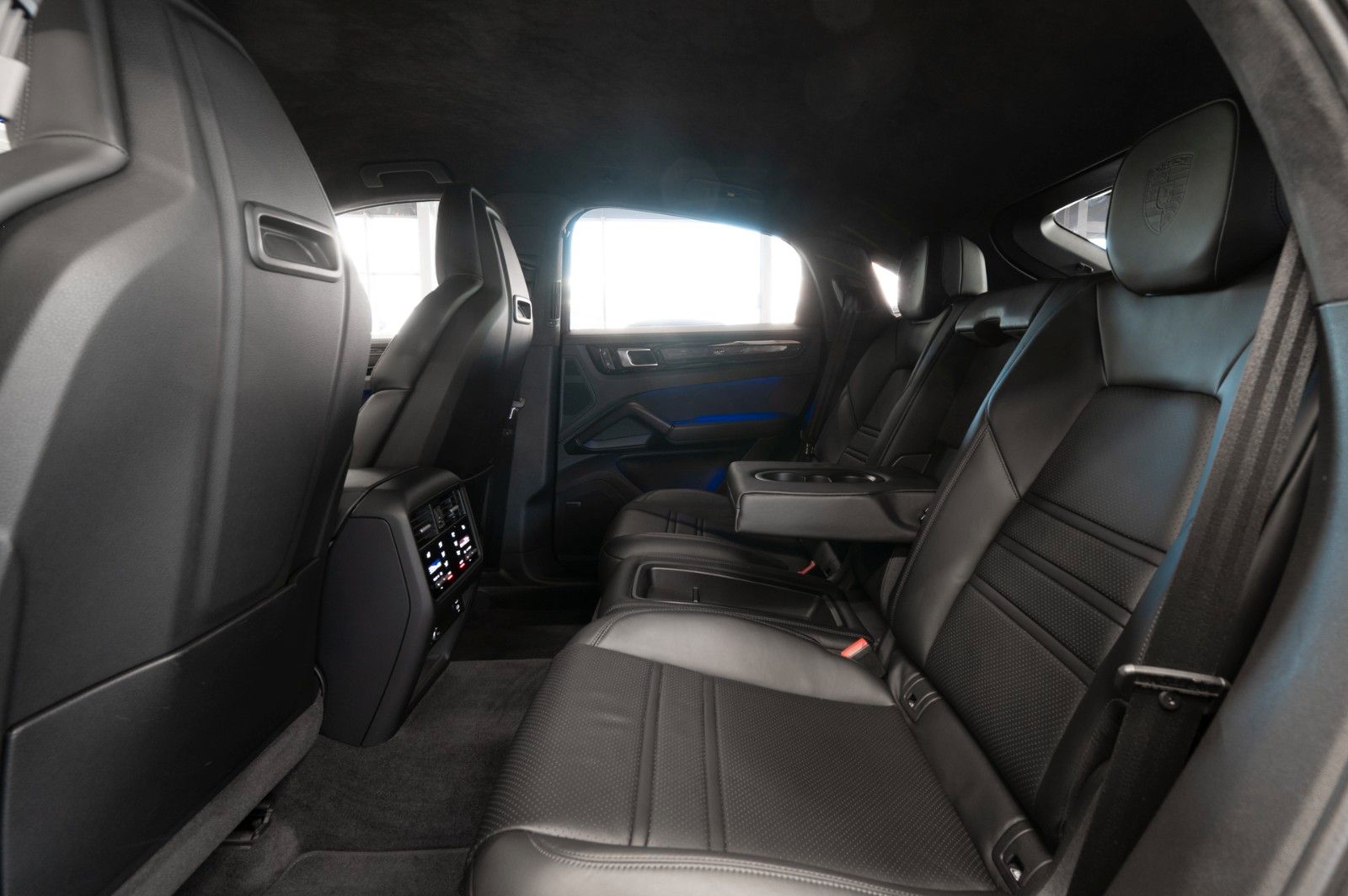 Porsche Cayenne Coupe Turbo GT|SPORT-CHRONO|CARBON|1.HD foto 15