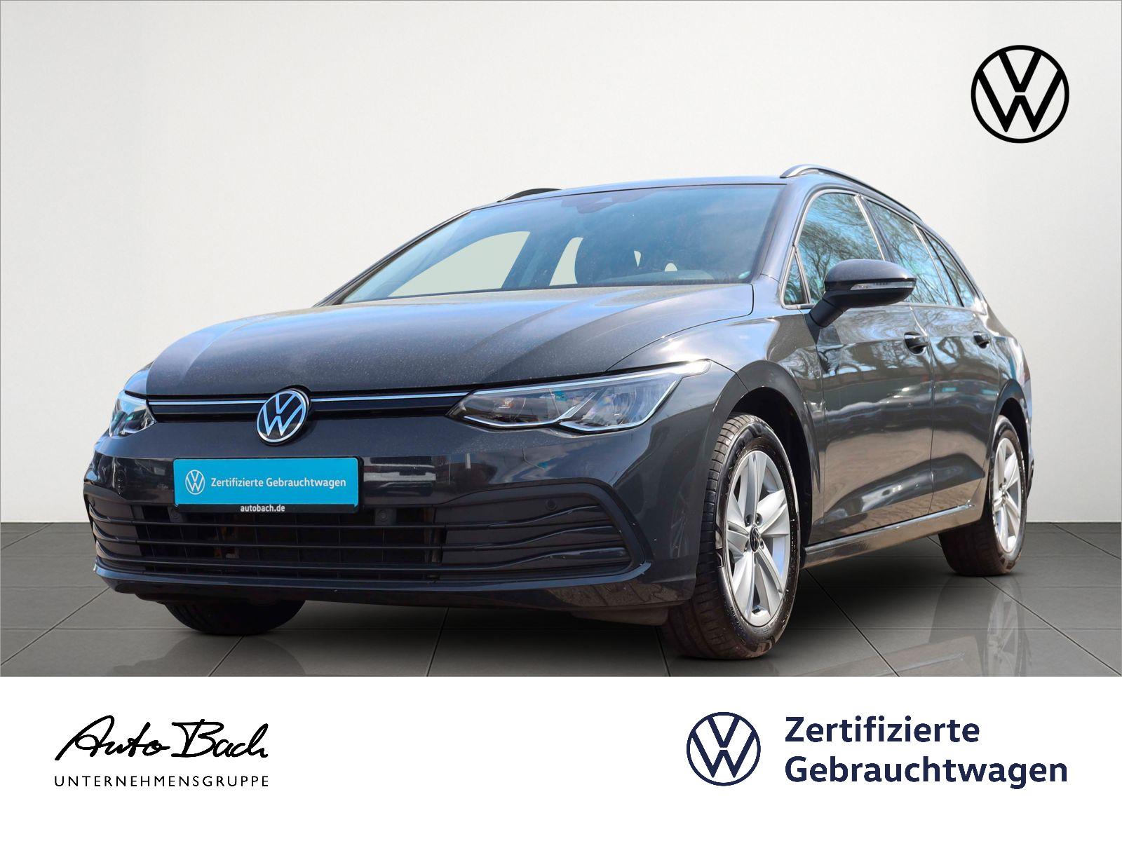 Volkswagen Golf VIII Variant 1.5 TSI DSG Life, Navi, LED, R