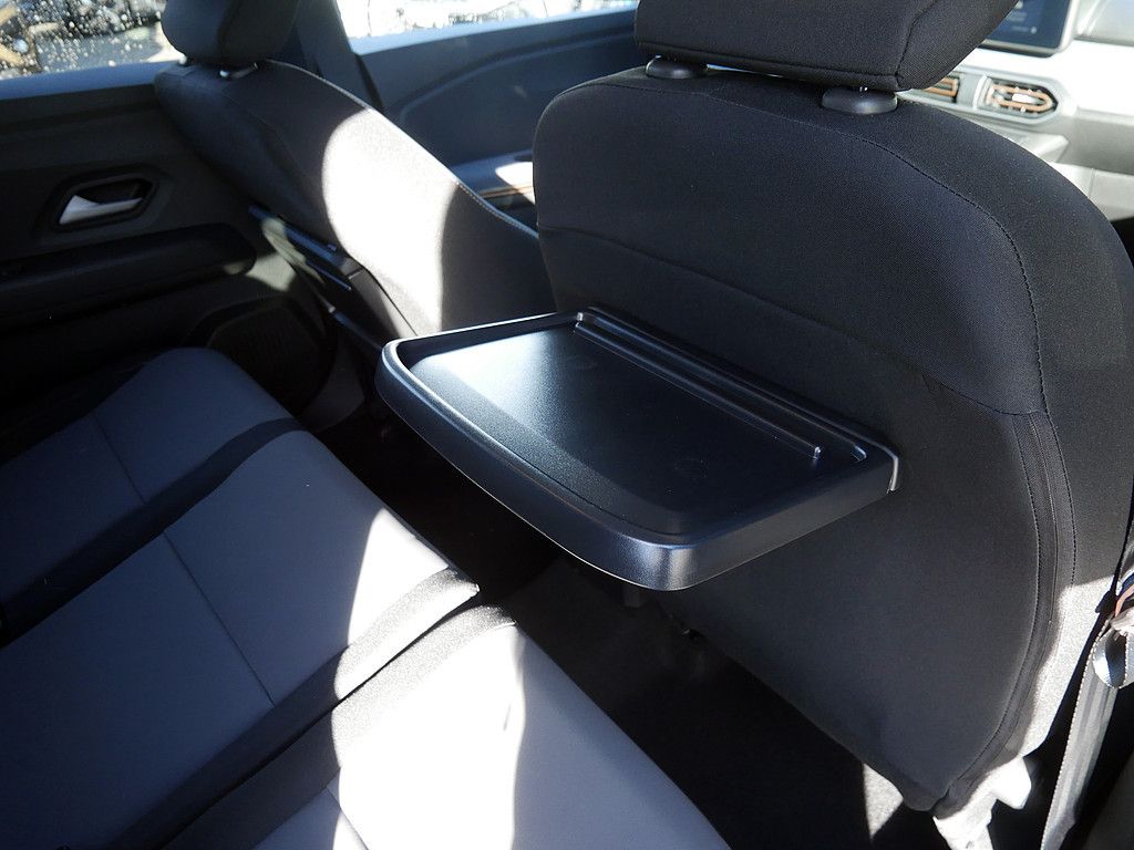 Fahrzeugabbildung Dacia Jogger Extreme TCe 110 5-Sitzer