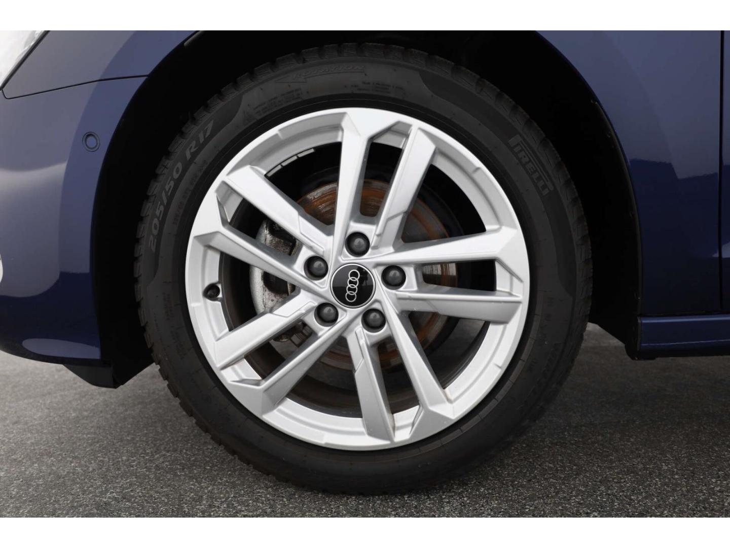 Audi A3 Sportback TFSI S-Tronic NAV/Sportsitze/LED+, миниатюра 8