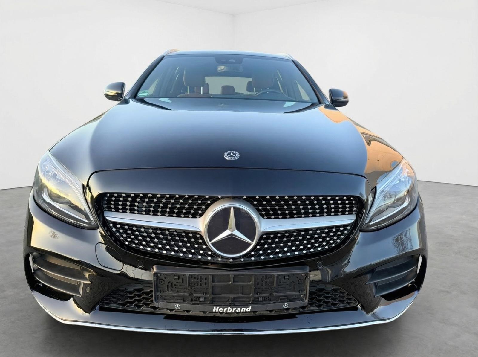 Mercedes-Benz C 200 C T-Modell HYBRID AMG LINE