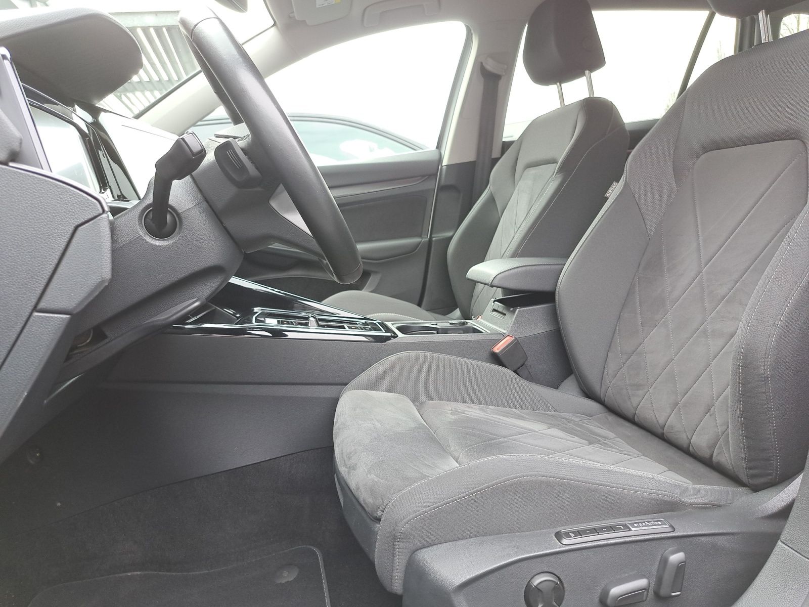Volkswagen Golf - Bild 19