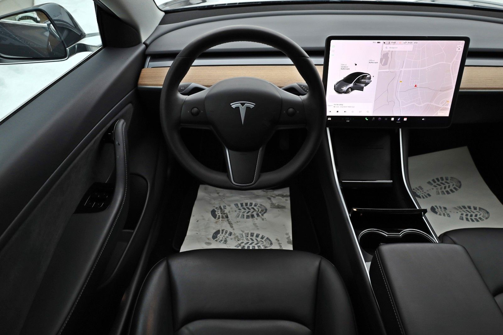 Fahrzeugabbildung Tesla Model 3 Long Range AWD Leder,Navi,LED,Panorama