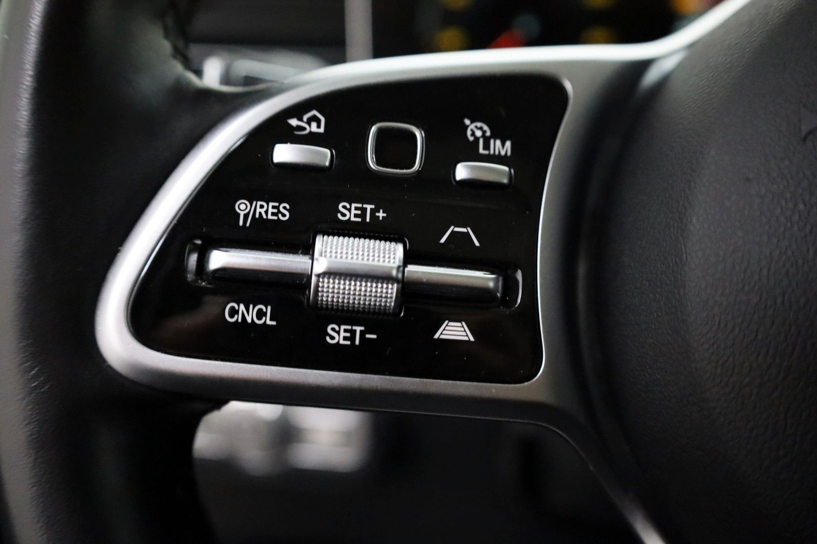 Fahrzeugabbildung Mercedes-Benz GLE 350d 4M,Leder,Navi,360Kamera,Pano,HUD,AHK