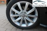 Volkswagen Golf VII Comfortline 17" ALU NAVI LED SHZ PDC - : Schwarz, Isofix