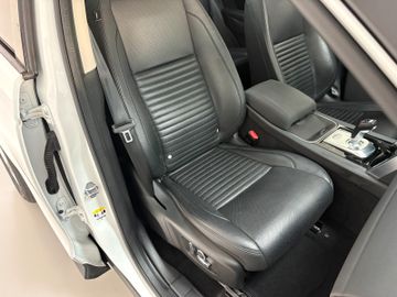 Land-Rover Discovery Sport - 10