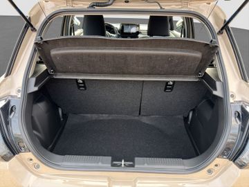 Fotografie 8 des Suzuki Swift 1.2 Dualjet Hybrid Club