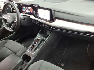 Volkswagen Golf - 9