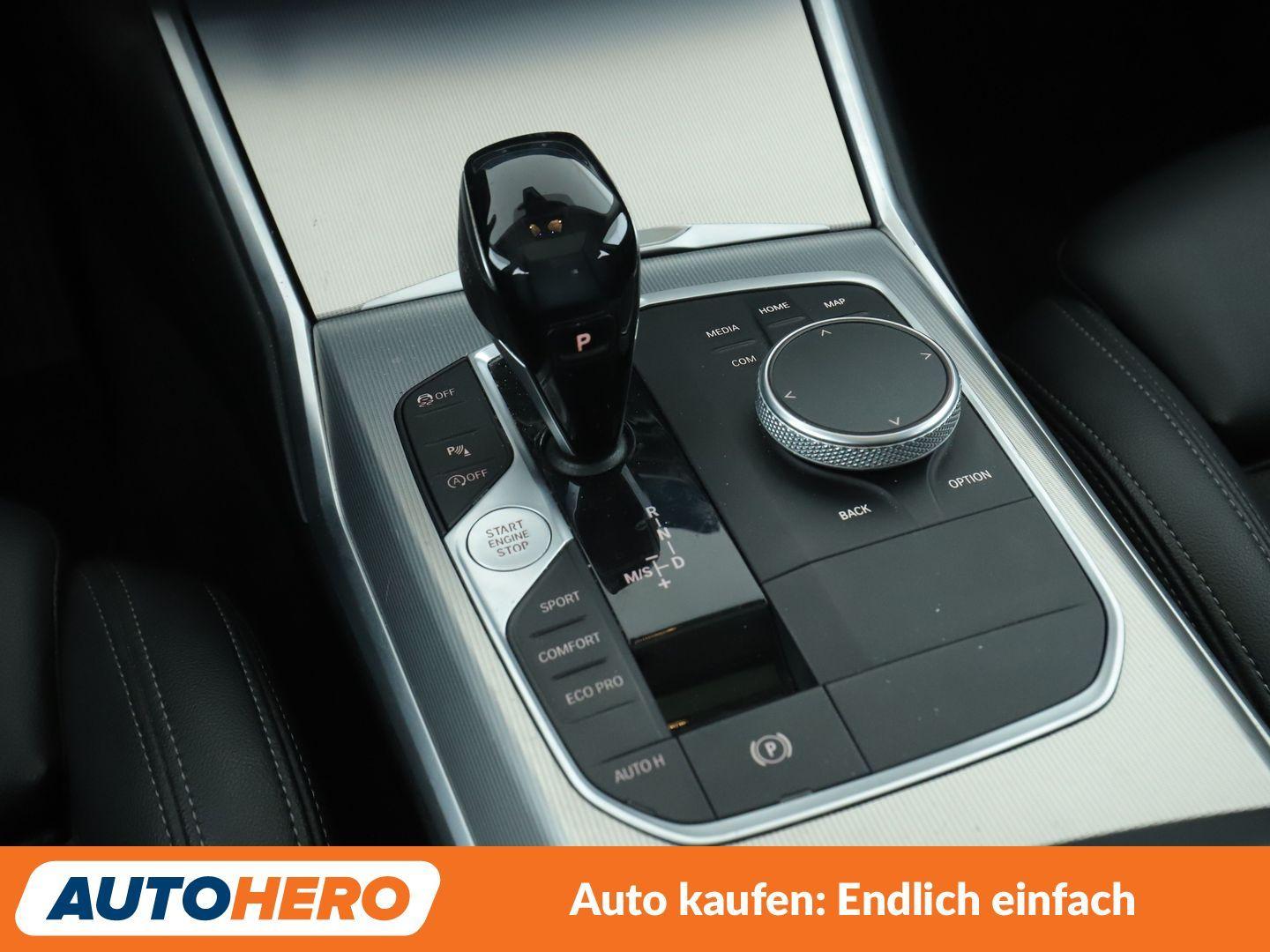 BMW 320i Sport Line Aut.*NAVI*LED*TEMPO*PDC*CAM*