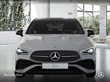 Mercedes CLA 180 Shooting Brake - 6