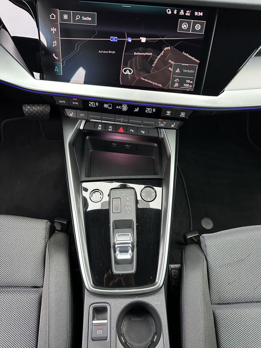 Fahrzeugabbildung Audi A3 SpT 35 TDI Advanced NAV+LED+VC+CARPLAY+1HD+PP
