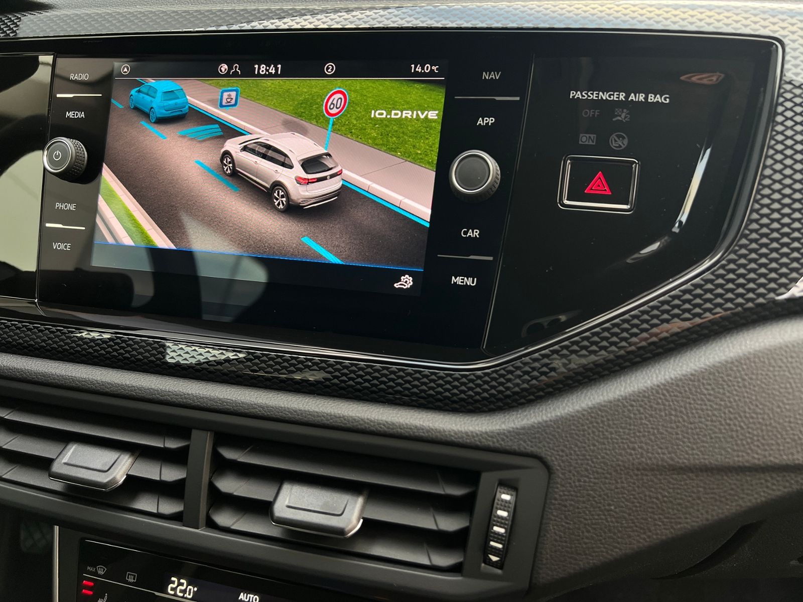 Fahrzeugabbildung Volkswagen Taigo Life 1.0 TSI *IQ.Light, ACC, Ready2Discove