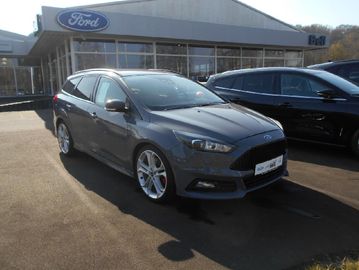 Ford Focus Turnier ST