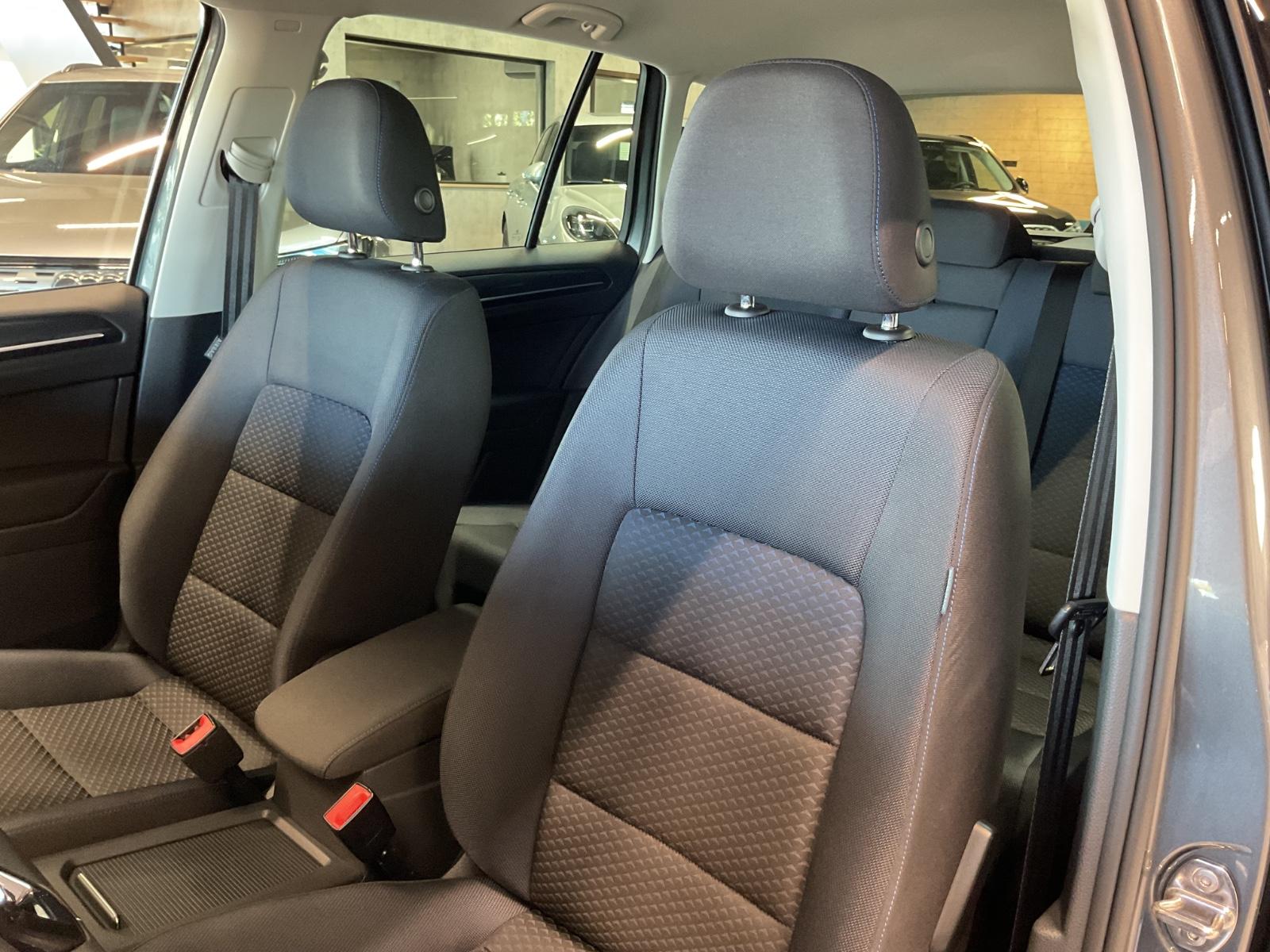 Volkswagen Golf 1.6 TDI United AHK Kamera Navi, миниатюра 9