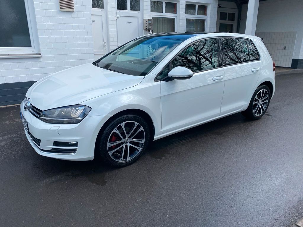 Image of Volkswagen Golf