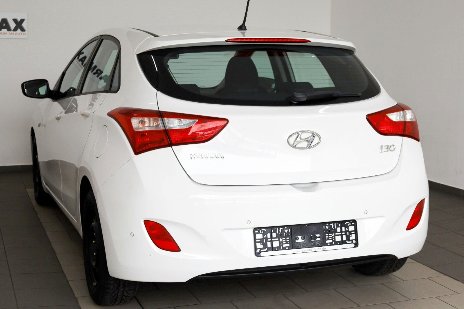 Fahrzeugabbildung Hyundai i30 FIFA World Cup Edition SH,PDC,8 fach bereift