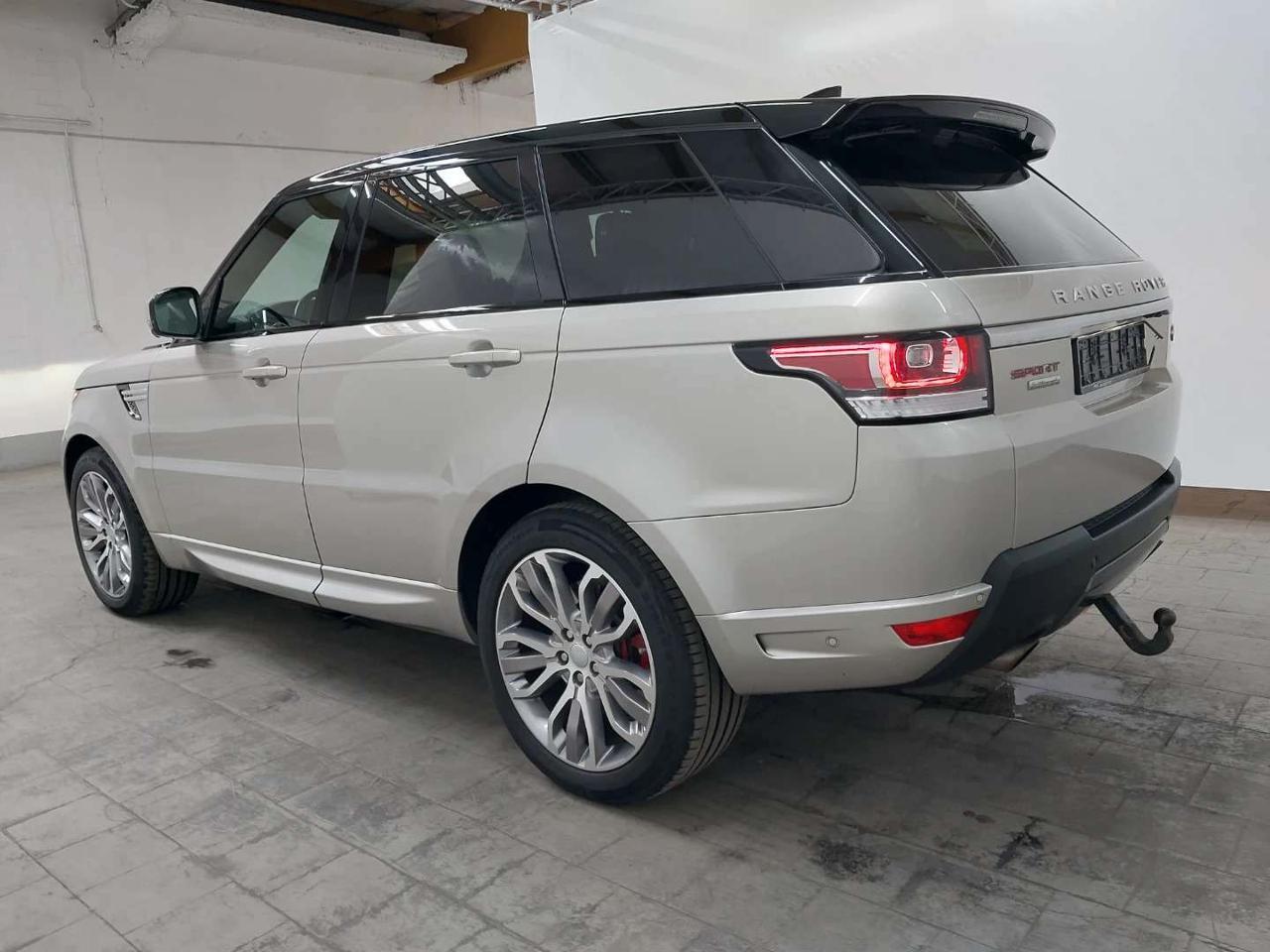 Land Rover Range Rover Sport 5.0 Autobiography Pano Massage