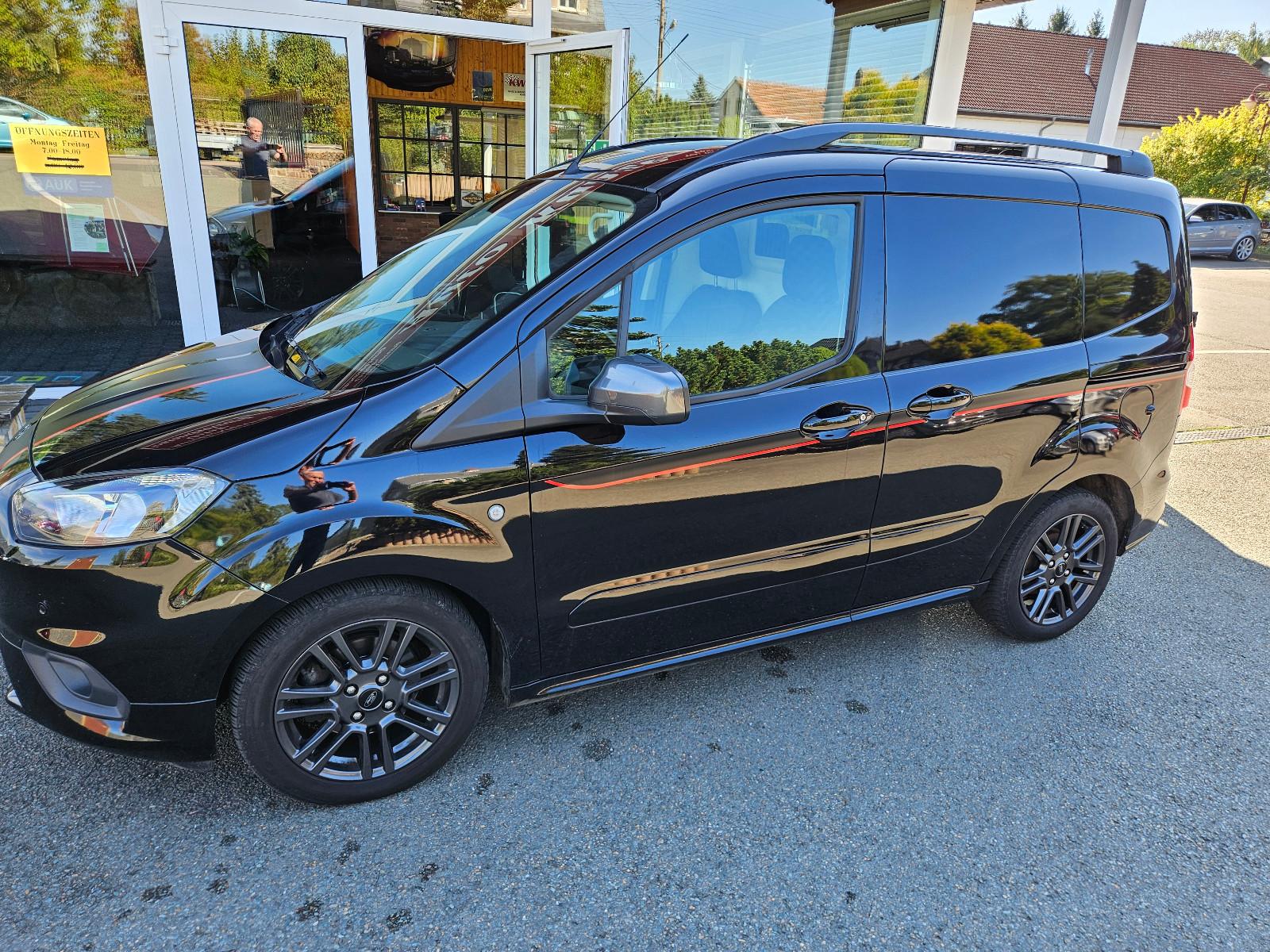 Ford Transit Courier Sport Top Ausstattung