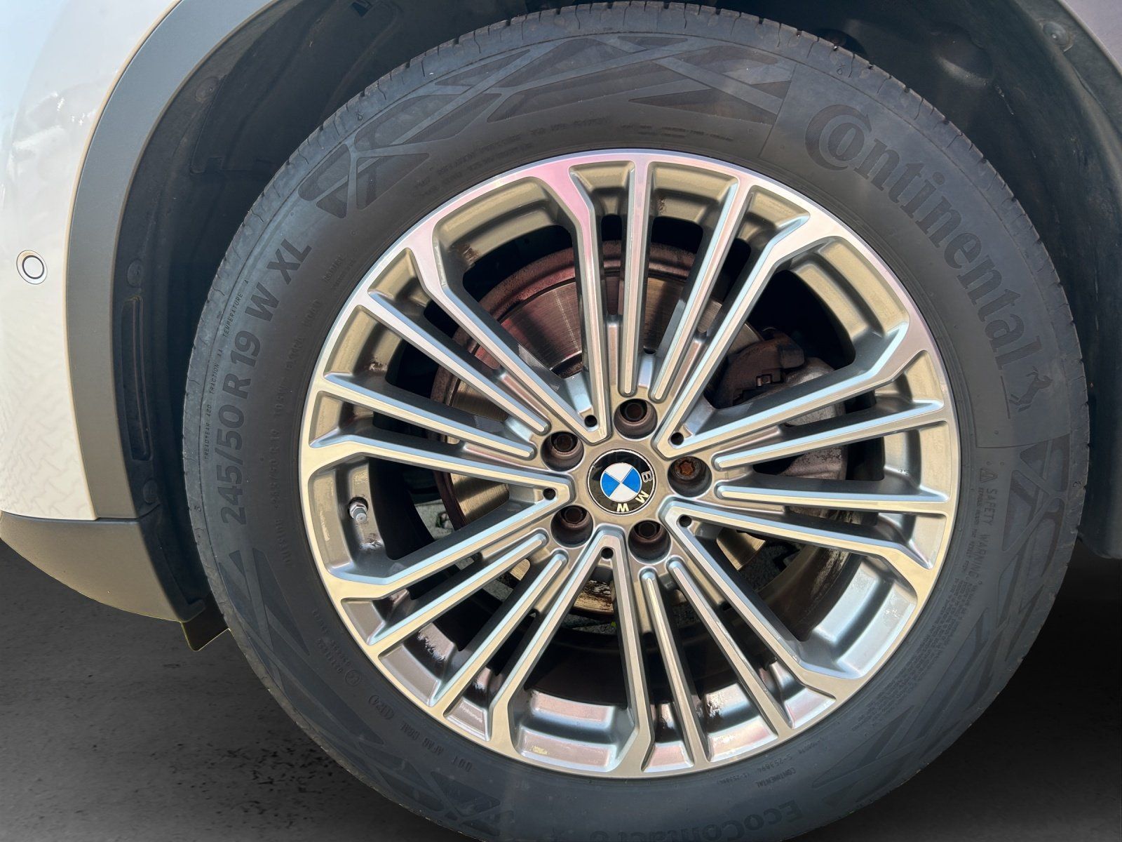 Fahrzeugabbildung BMW X3 xDrive20i Luxury Line Aut./LED/ACC/KAMERA/NAV