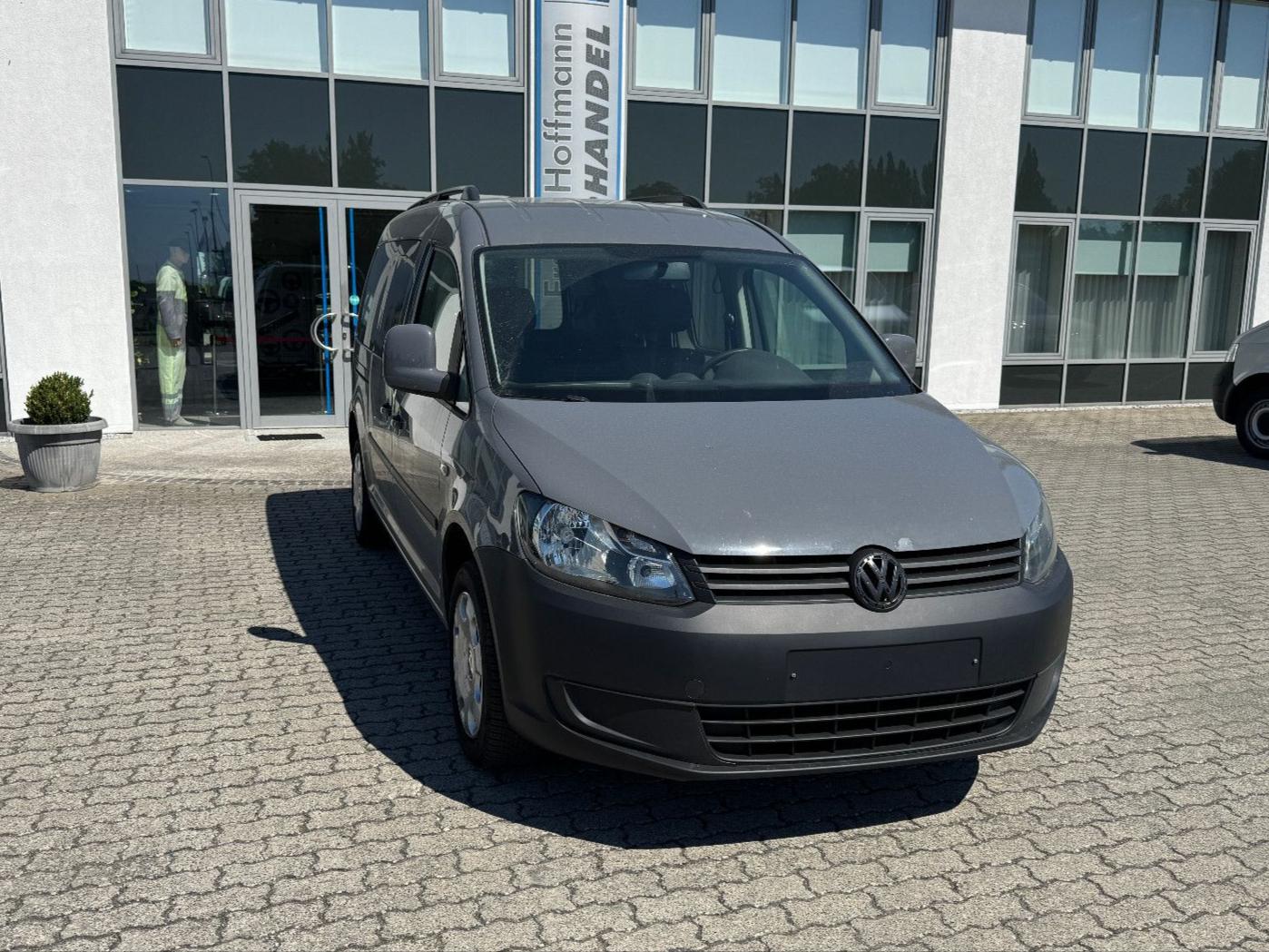 Volkswagen CADDY MAXI TRAMPER++1.HD+5-SITZE+SCHLAFBANK++