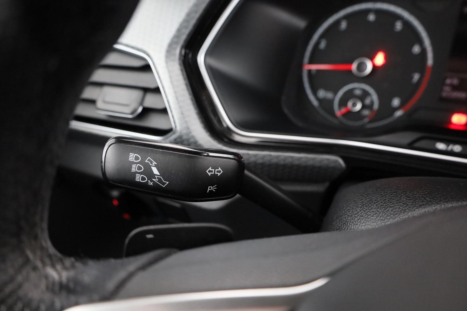 Volkswagen T-Cross 1.0 TSI DSG R-Line LED Navi Kamera Beats, миниатюра 19