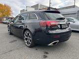 Opel Insignia A Sports Tourer OPC*PANO*RÜCKFA*SHZ - Opel Insignia: Kombi, Opc