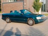 Mercedes-Benz E 320 - Mercedes-Benz 320: 320e