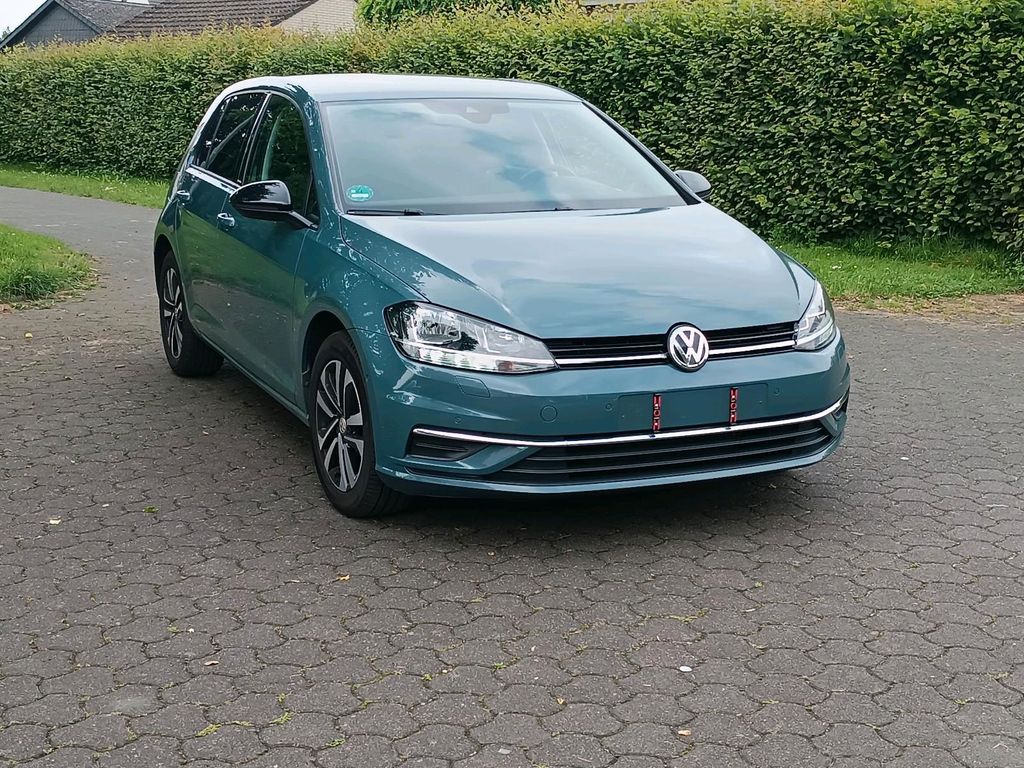 Image of Volkswagen Golf