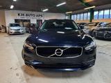 Volvo S90 Lim. Momentum T5 2,0B - blaue Volvo S90