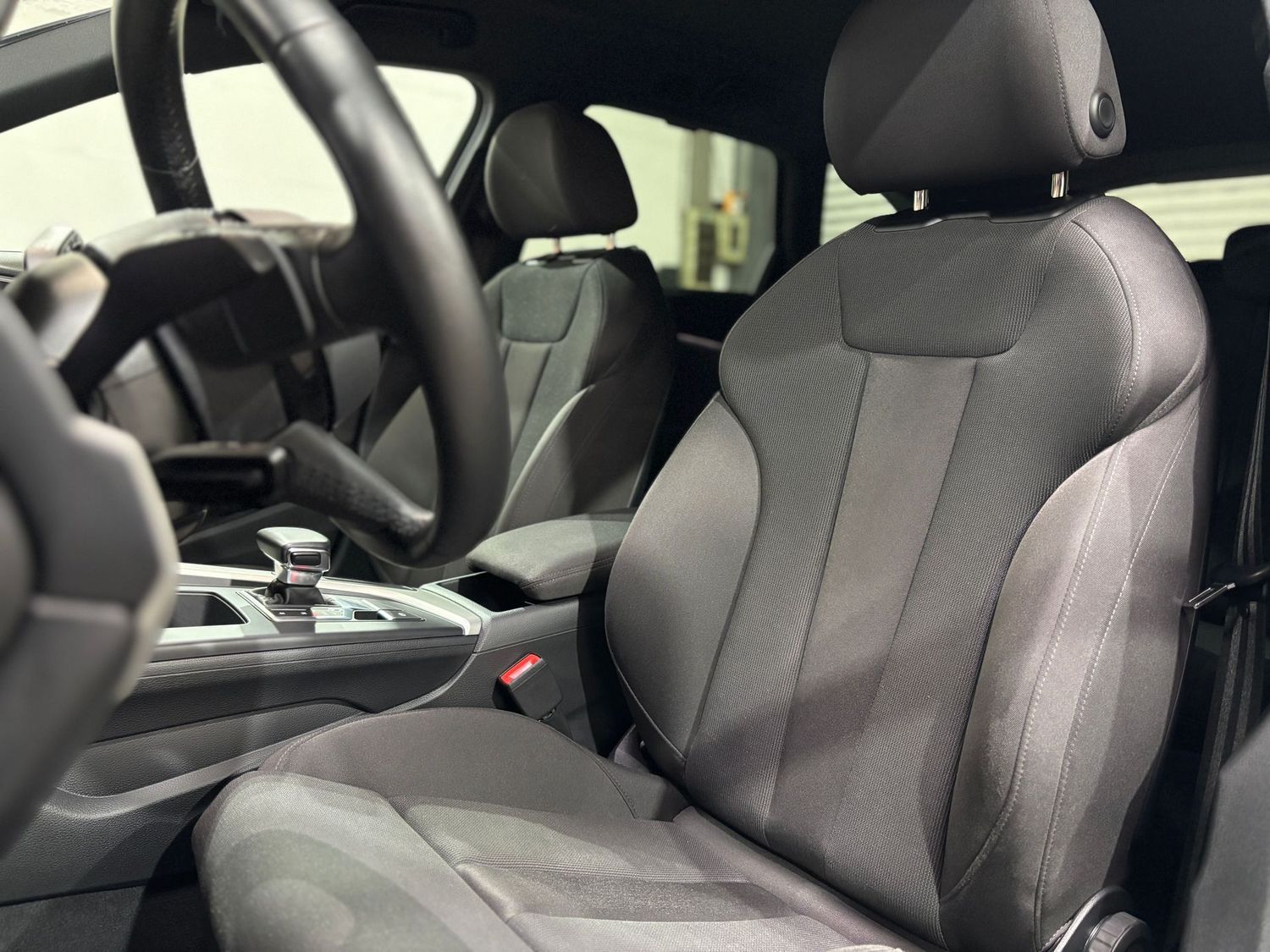 Fahrzeugabbildung Audi A4 35 TDI S line #LED#Digital#Tempomat#AHK#Ambie