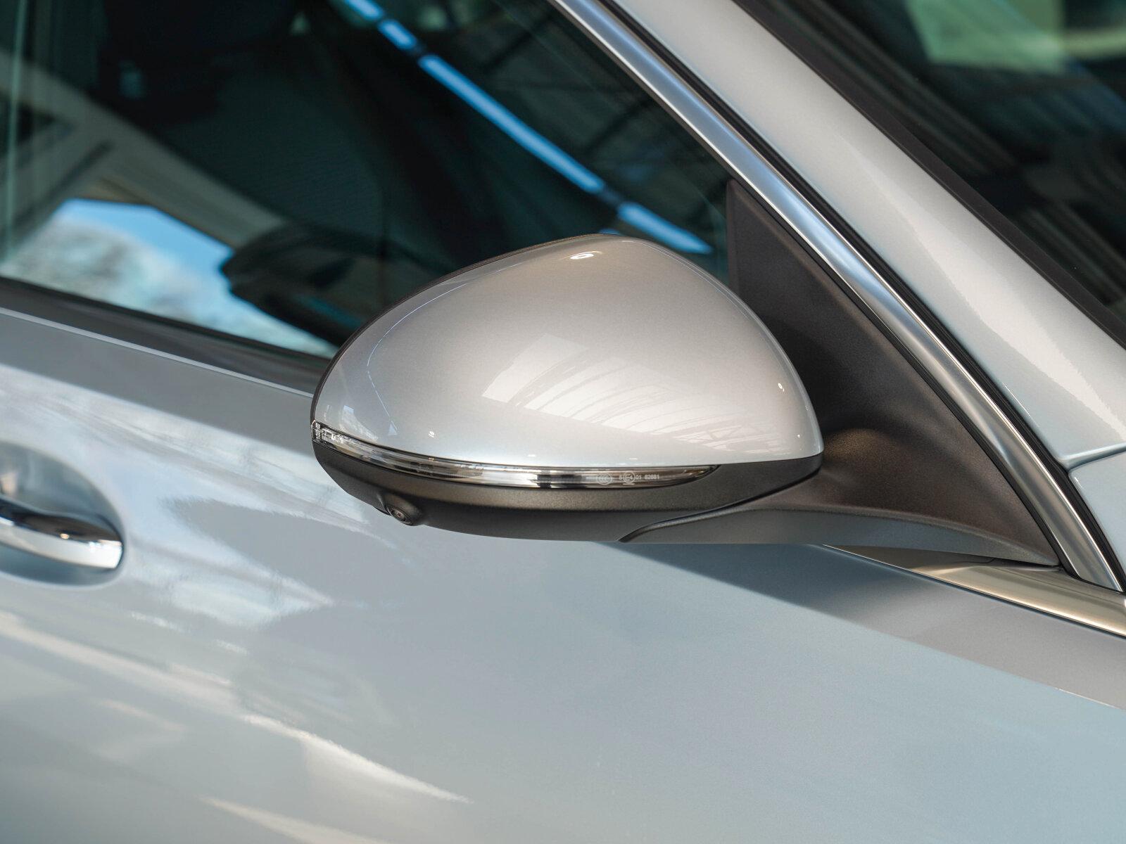 Mercedes-Benz C 180 AVANTGARDE 360° KEYLESS DIGITAL LIGHT Memo