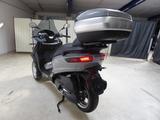 Piaggio Vespa MP3 400 HPE *Koffer* - PIAGGIO MP 400