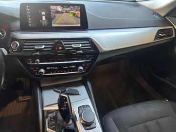 BMW 520 - 12