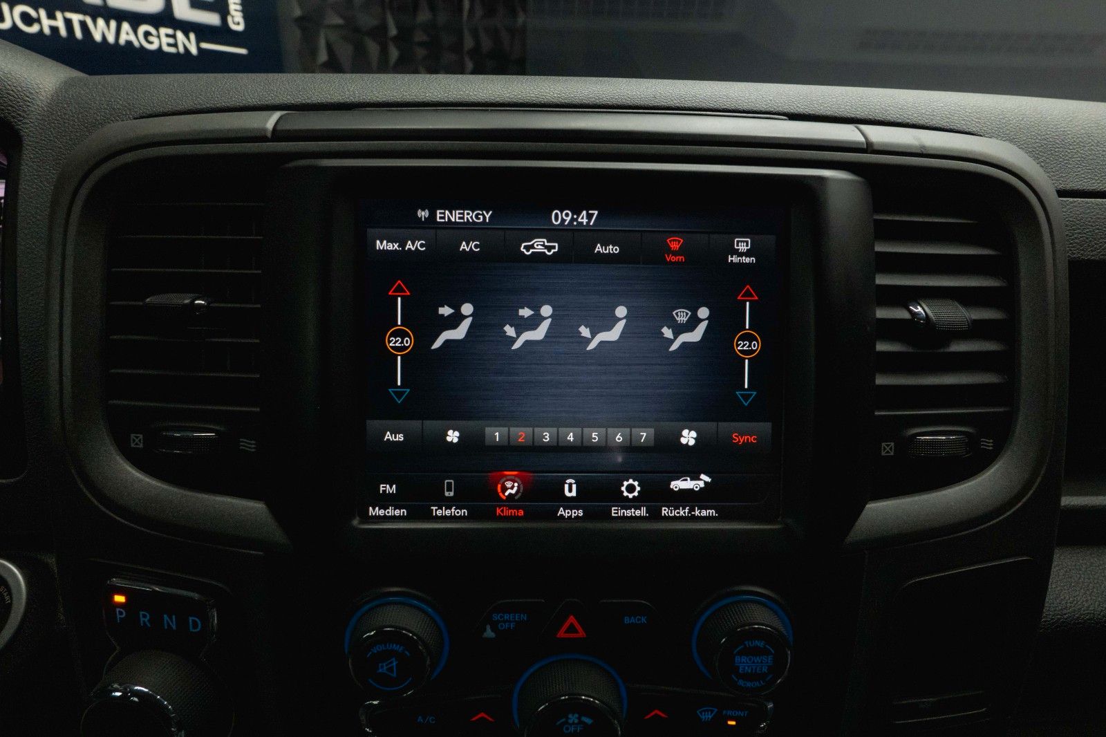 Fahrzeugabbildung Dodge RAM 5.7 V8 HEMI 4x4 OFFROAD Night-Paket *LED*AHK