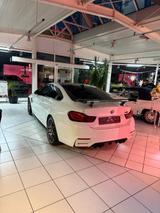 BMW M4 Coupé Competition - BMW M4 mit Schiebedach